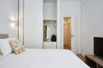 Apartamento Luxurious Spacious Apt Next To Hilton Hotel