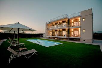Frunze Luxury Apartments