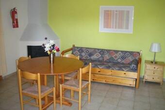 Navarone Beach Apartments