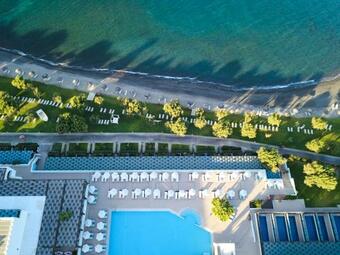 Hotel Oceanis Beach & Spa Resort