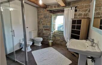 Nice Home In Ipsi With Wifi And 2 Bedrooms