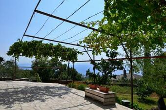 Apartment Happy Sound