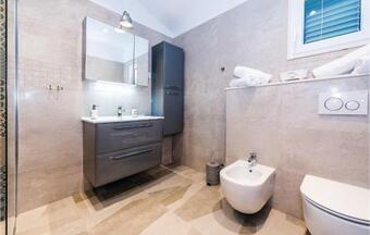 Awesome Home In Sibenik W/ Outdoor Swimming Pool, Wifi And 4 Bedrooms