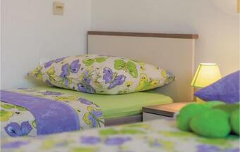 Holiday Home Srijane With Outdoor Swimming Pool 332