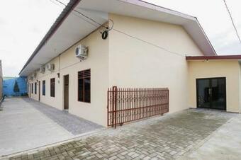 Hostal Sky Residence Cengkeh