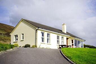 Holiday Home Inch - Eir03102-f