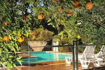 Hostal ???? ????? ??