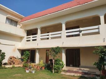 Hotel Badami Court