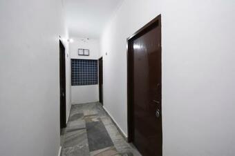 Hotel Spot On 75169 Rishi Guest House