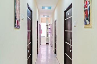 Hotel Oyo 62902 Capital Residency