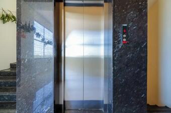 Hotel Oyo 62672 Skn Lodge