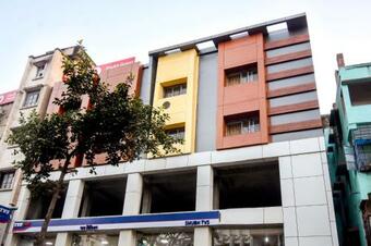 Hotel Oyo Flagship 39318 Mourigram Near Andul Rd