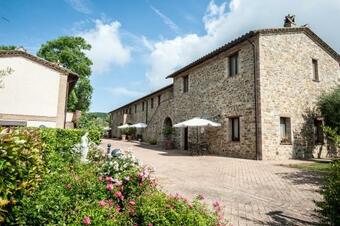 Casale Giorgio Bilo Patio 5 Sleeps