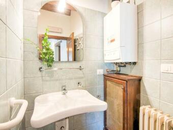 Inviting Apartment In Borgo Pace Amidst Hills