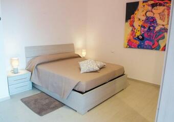 Vista Allegra Pagoda