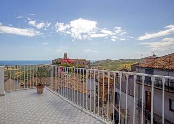 Ci Thorno Hotel