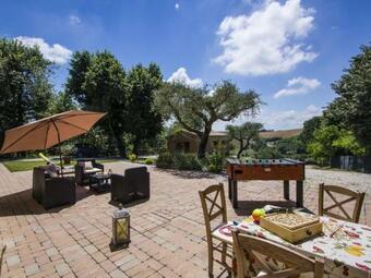 Rustic Holiday Home In Fano With Garden & Terrace