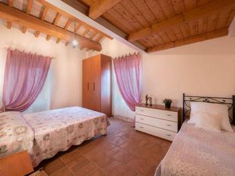 Holiday Home In Villagrande Di Mombaroccio With AC