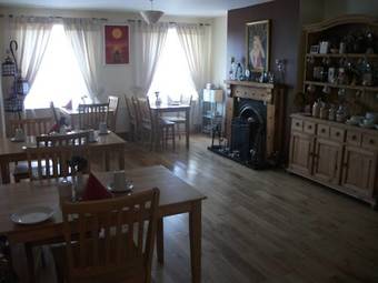 Hostal Clare Street B&B