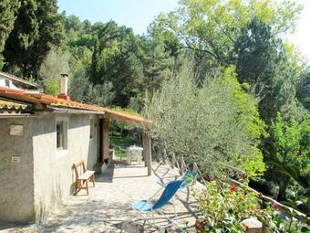 Locazione Turistica Belvedere - Cipressi - Cfs210