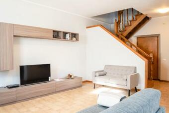 Apartamento Le Tre Ninfee Di Pusiano! Free Parking