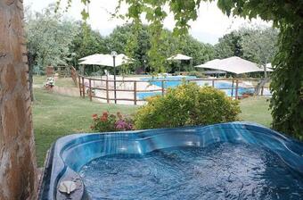 San Polo Villa Sleeps 8 Pool