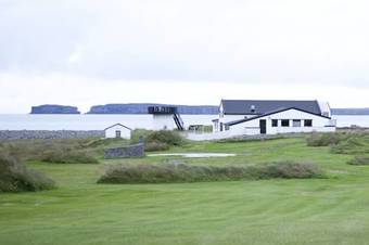 Hostal L�nkot Bucolic Resort