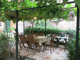 Locazione Turistica Visconti - Mom151