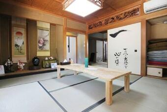 Yadokari Osaka