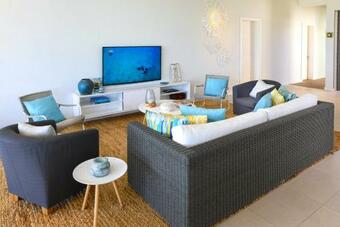 Apartamento Beachfront & Pool Poste Lafayette