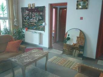 Hostal Gy�ngyvir�g H�z