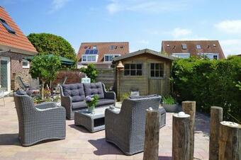 Holiday Home Biggekerke - Zee10001-f