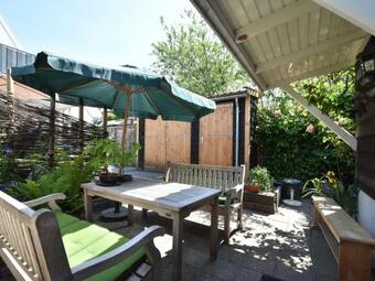 Charming House In The Centre Of Edam, In A Quiet Location By The Water.