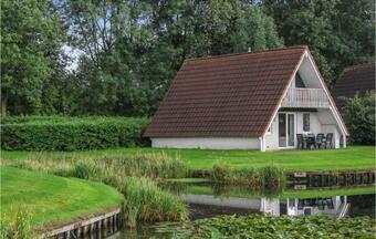 Nice Home In Gramsbergen W/ Indoor Swimming Pool, Wifi And 3 Bedrooms