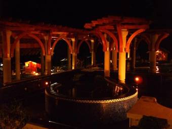 Hotel Cascade Resort & Spa