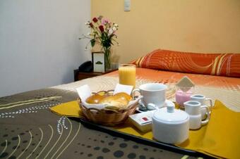 Jultom Inn Hotel & Suites