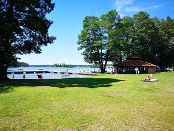 Bed & Breakfast Pod Debem Kompleks Zeglarsko-rekreacyjny