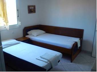 Apartamento Tsitsirikos Studios