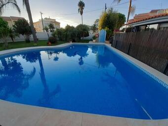 Amazing Villa Messines With Pool