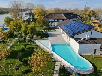 Hotel Lebada Luxury Resort & Spa