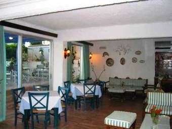 Knossos Hotel