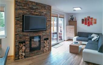 Stunning Home In Gozd Martuljek W/ Outdoor Swimming Pool, Jacuzzi And 3 Bedrooms