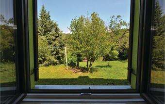 Two-bedroom Apartment In Portoroz