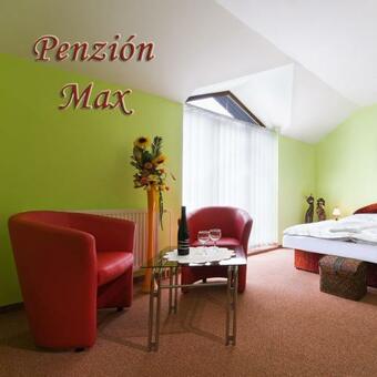 Hostal Penzi�n Max