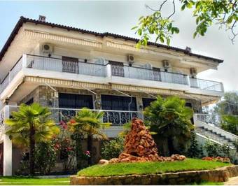 Aparthotel Filoxenia