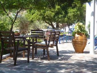 Hostal Agriolykos Pension