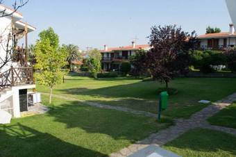 Mikiverna Houses & Apartments