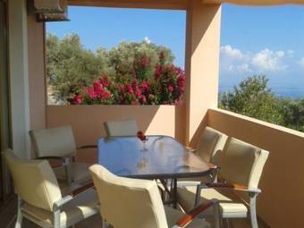 Maroulas Villas Ioanna & Stavros, Stunning Views!