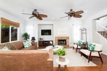 Palm Canyon Paradise, Tropical Getaway In Vista!