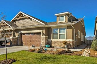 Villa Colorado Springs Townhome-2 Mi To Air Force!